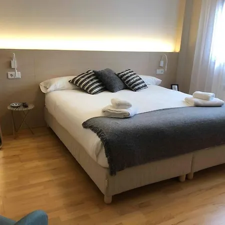 Yuhom, Casas Con Alma. Xacedos 15 بيت للعطل *